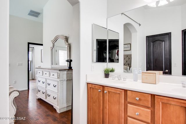 6968 S Spring Walk Drive, Tucson, AZ 85757