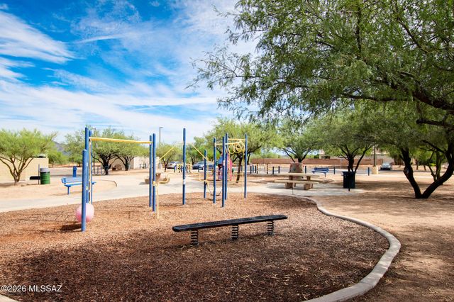 6968 S Spring Walk Drive, Tucson, AZ 85757