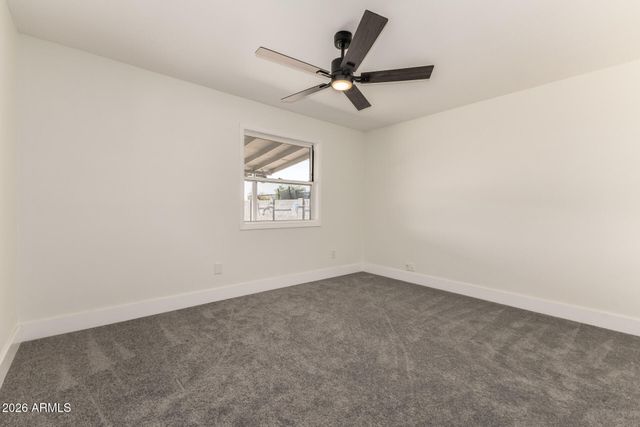 2535 E HARTFORD Avenue, Phoenix, AZ 85032