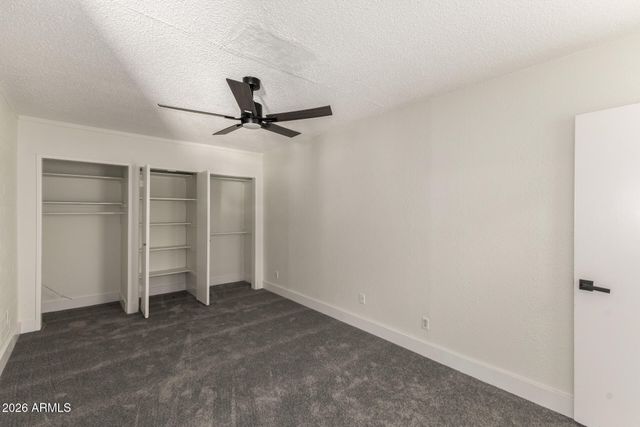 2535 E HARTFORD Avenue, Phoenix, AZ 85032