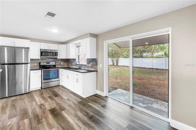 518 62ND AVENUE NE, St Petersburg, FL 33702