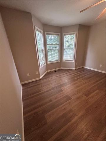121 Stoneforest Drive, Woodstock, GA 30189