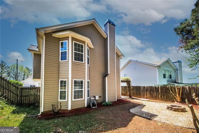121 Stoneforest Drive, Woodstock, GA 30189