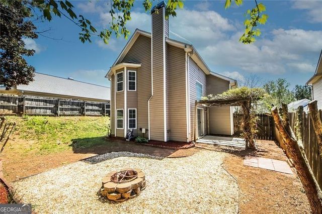 121 Stoneforest Drive, Woodstock, GA 30189