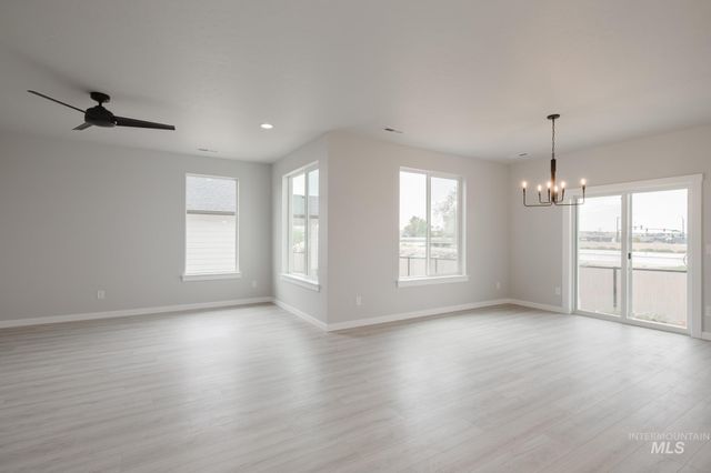 2940 N Schimigadoon Way, Eagle, ID 83616