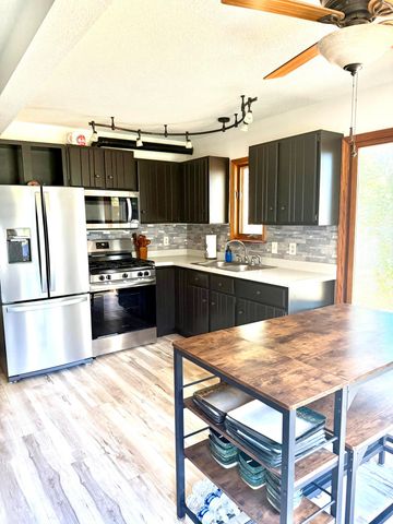 14750 Hilltop Drive, Cement City, MI 49233