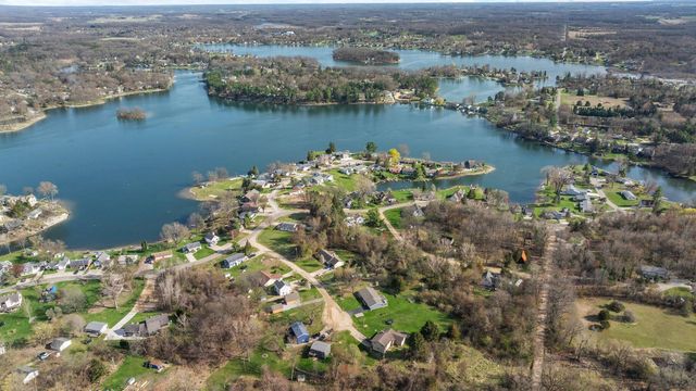 14750 Hilltop Drive, Cement City, MI 49233