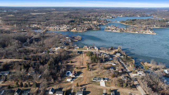 14750 Hilltop Drive, Cement City, MI 49233