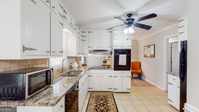 2628 Hickory Trail, Snellville, GA 30078