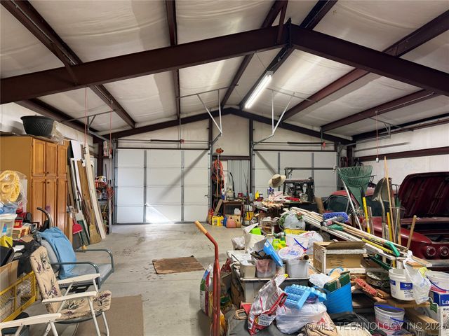 425671 E 1168 Road, Eufaula, OK 74432