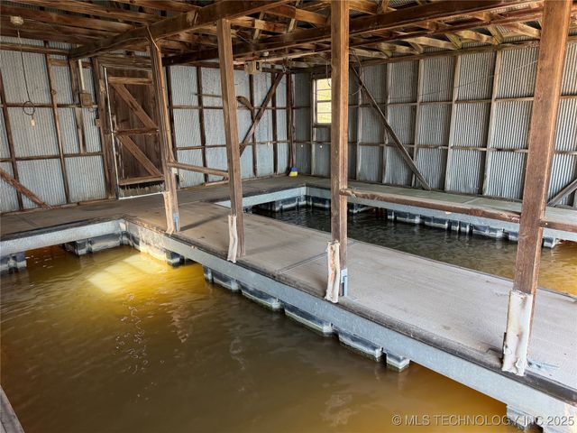 425671 E 1168 Road, Eufaula, OK 74432