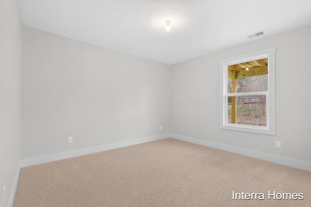 1573 N Village Circle, Kalamazoo, MI 49009