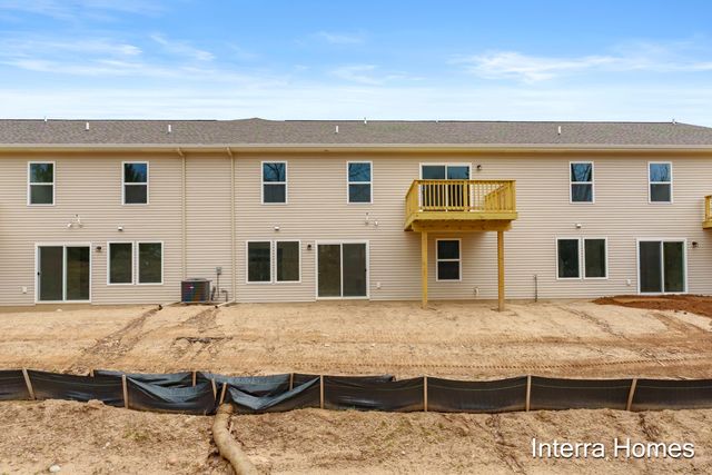 1573 N Village Circle, Kalamazoo, MI 49009