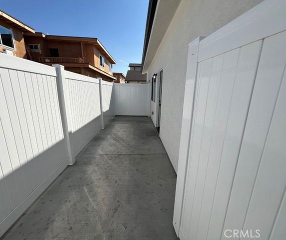 10888 Dora, Sun Valley (los Angeles), CA 91352