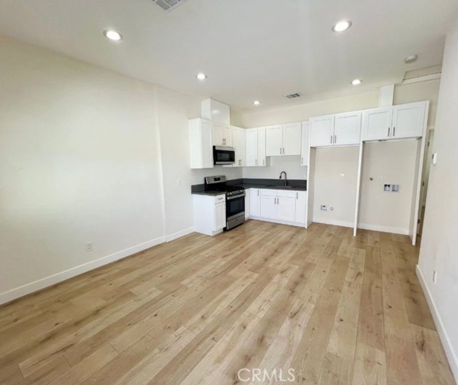 10888 Dora, Sun Valley (los Angeles), CA 91352