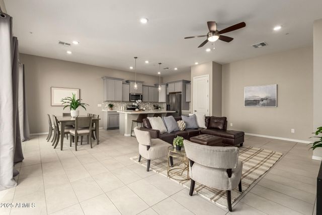 1535 E DUBLIN Street, Gilbert, AZ 85295