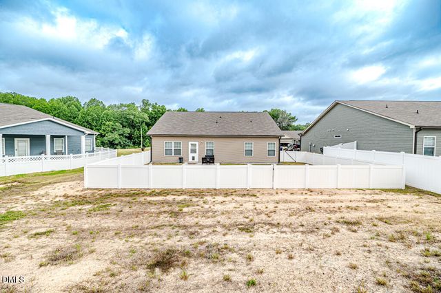 122 Altair Lane, Sanford, NC 27330