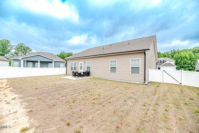 122 Altair Lane, Sanford, NC 27330