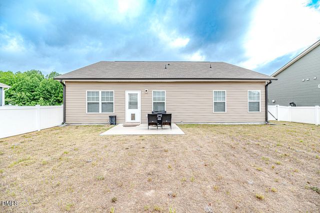 122 Altair Lane, Sanford, NC 27330