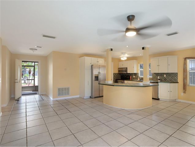203 SWEETGUM, Winter Springs, FL 32708