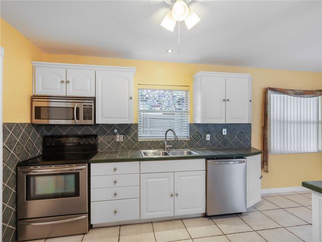 203 SWEETGUM, Winter Springs, FL 32708