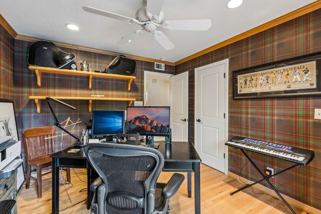 4921 Brightwood Ct, Carmichael, CA 95608