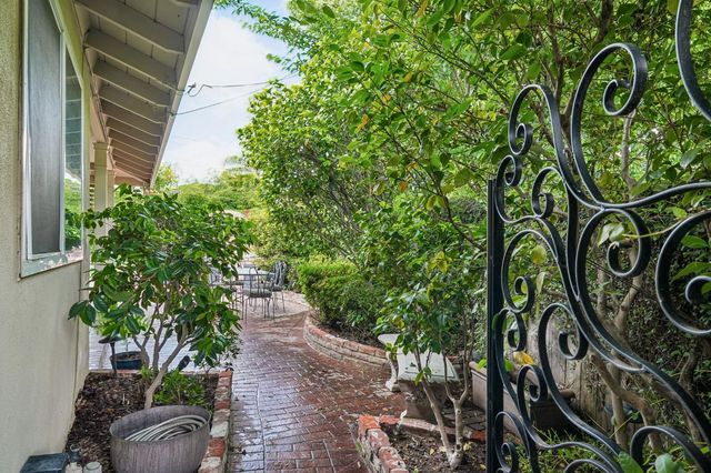 4921 Brightwood Ct, Carmichael, CA 95608