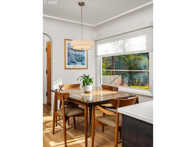 1021 Sw STEPHENSON Ct, Portland, OR 97219