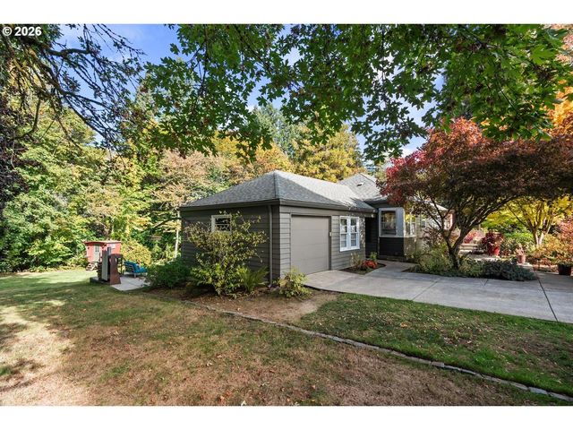 1021 Sw STEPHENSON Ct, Portland, OR 97219