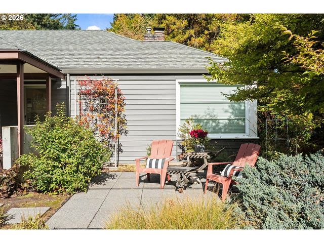 1021 Sw STEPHENSON Ct, Portland, OR 97219