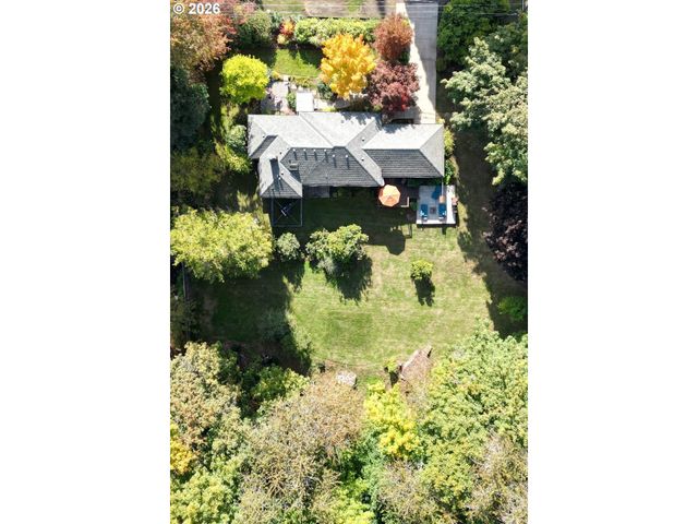 1021 Sw STEPHENSON Ct, Portland, OR 97219