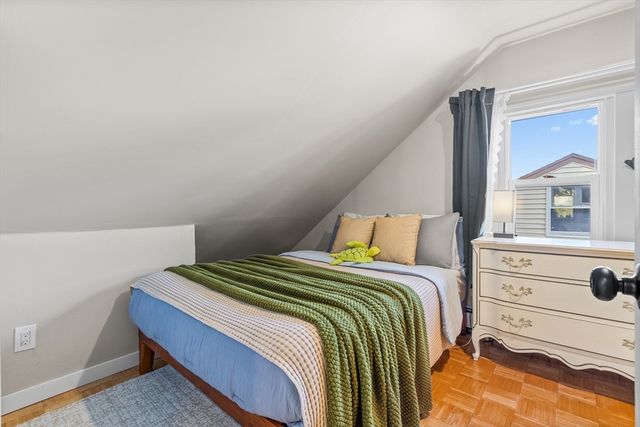 11 Hartlawn Rd, Boston, MA 02132