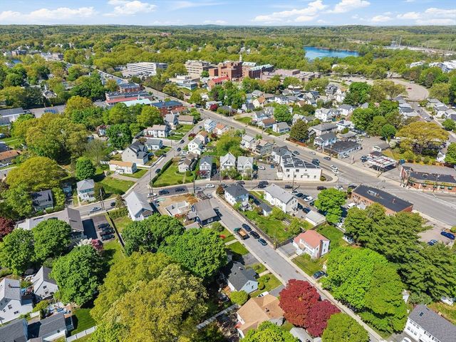 11 Hartlawn Rd, Boston, MA 02132