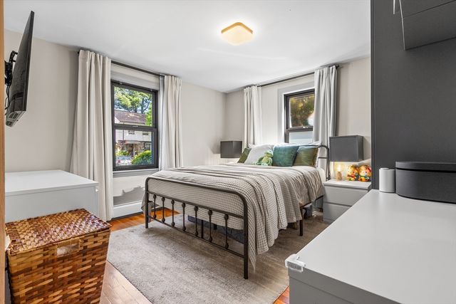 11 Hartlawn Rd, Boston, MA 02132