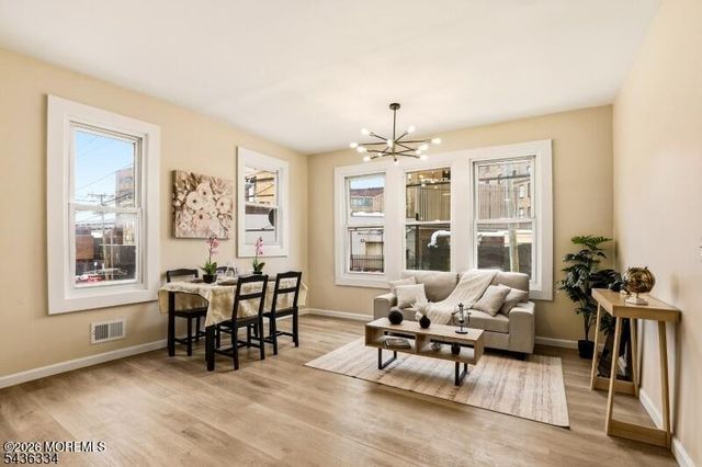 235-237 Lehigh Avenue 1, Newark, NJ 07112