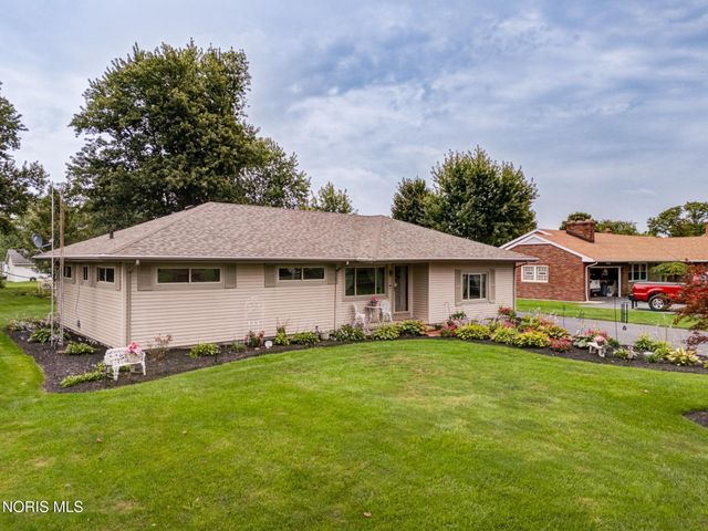 1031 Miller Road, Northwood, OH 43619