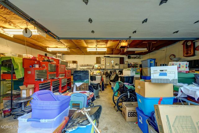 1031 Miller Road, Northwood, OH 43619