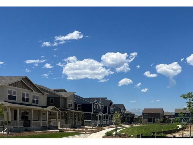 922 Logan Peak Way, Berthoud, CO 80513