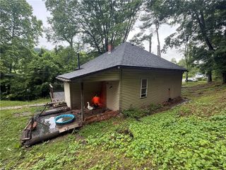 520 Palmer Rd, German Twp, PA 15410