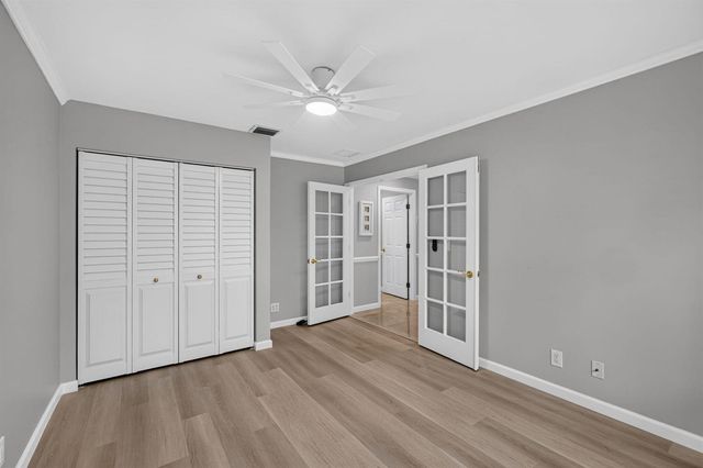 65 Balfour Road E, Palm Beach Gardens, FL 33418