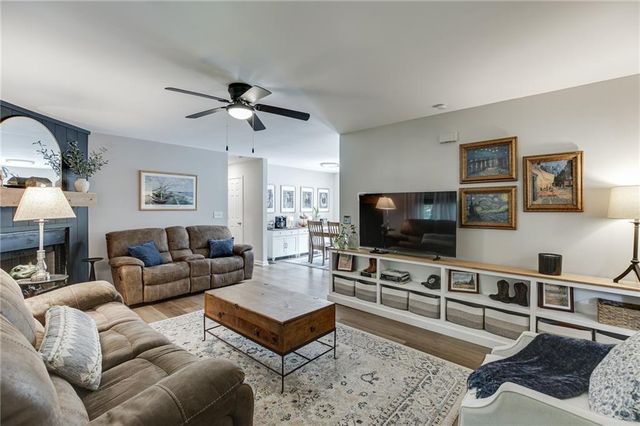 3551 Ivy Crest Way, Buford, GA 30519