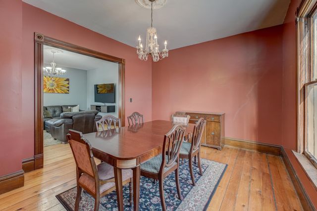 612 Rice Street W, Stillwater, MN 55082