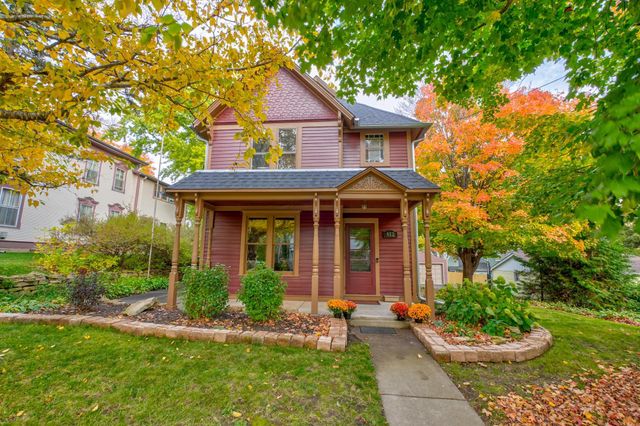 612 Rice Street W, Stillwater, MN 55082