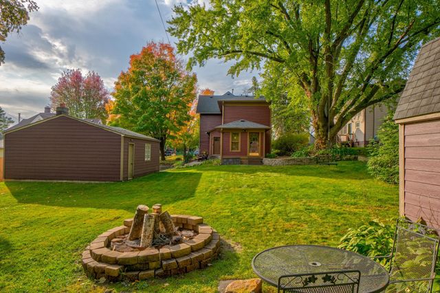 612 Rice Street W, Stillwater, MN 55082