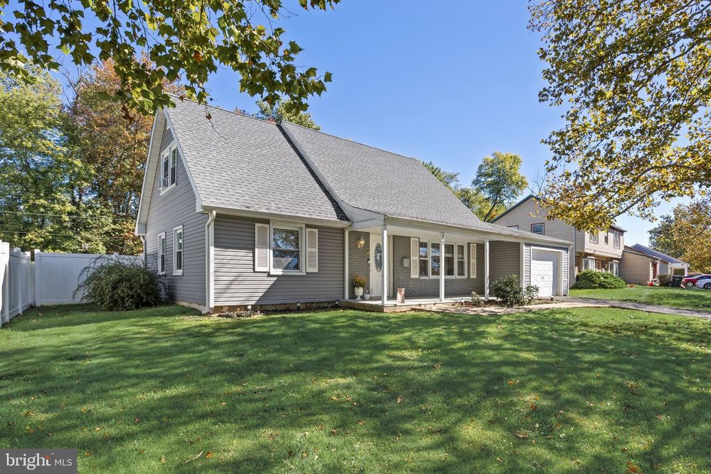 47 GENESEE LN, WILLINGBORO, NJ 08046 — photo 2