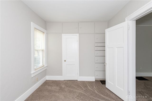 18 N Maple Avenue, Fairborn, OH 45324