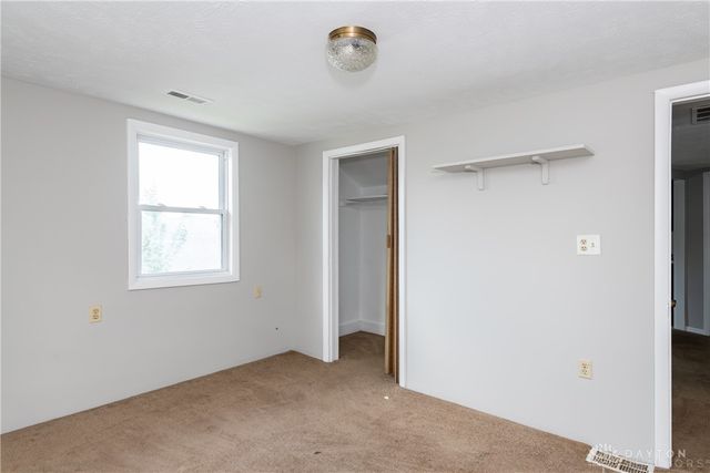 18 N Maple Avenue, Fairborn, OH 45324