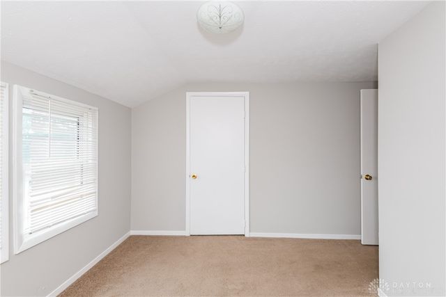 18 N Maple Avenue, Fairborn, OH 45324
