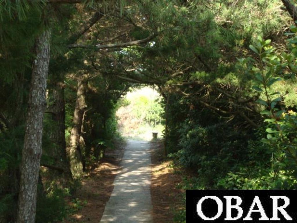 Image 3 of property listing at 26207 Wimble Shores Dr, Salvo, NC 27972