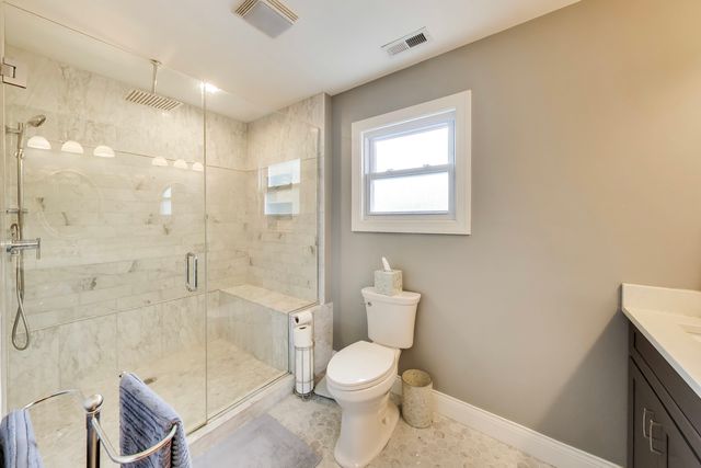 3201 Highland Avenue, Berwyn, IL 60402